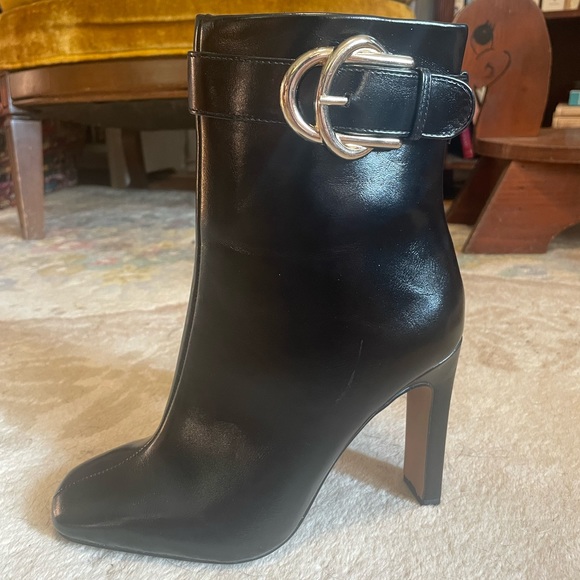 ASOS DESIGN Envy high ankle boots in black - LIKE NEW NEVER WORN - Picture 2 of 7